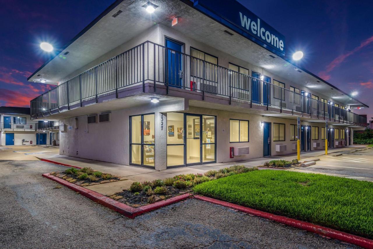 Motel 6-College Station, Tx - Bryan Eksteriør billede