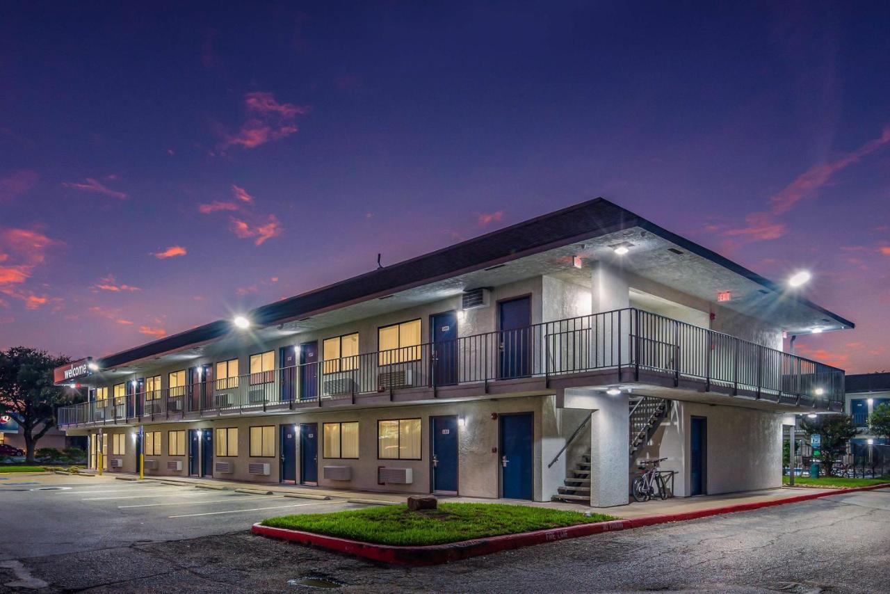 Motel 6-College Station, Tx - Bryan Eksteriør billede