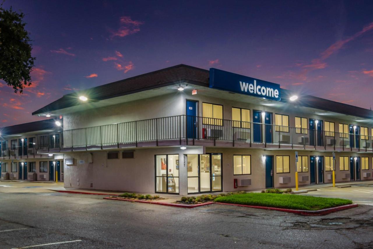 Motel 6-College Station, Tx - Bryan Eksteriør billede