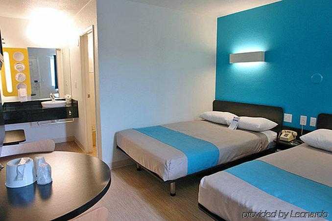 Motel 6-College Station, Tx - Bryan Eksteriør billede
