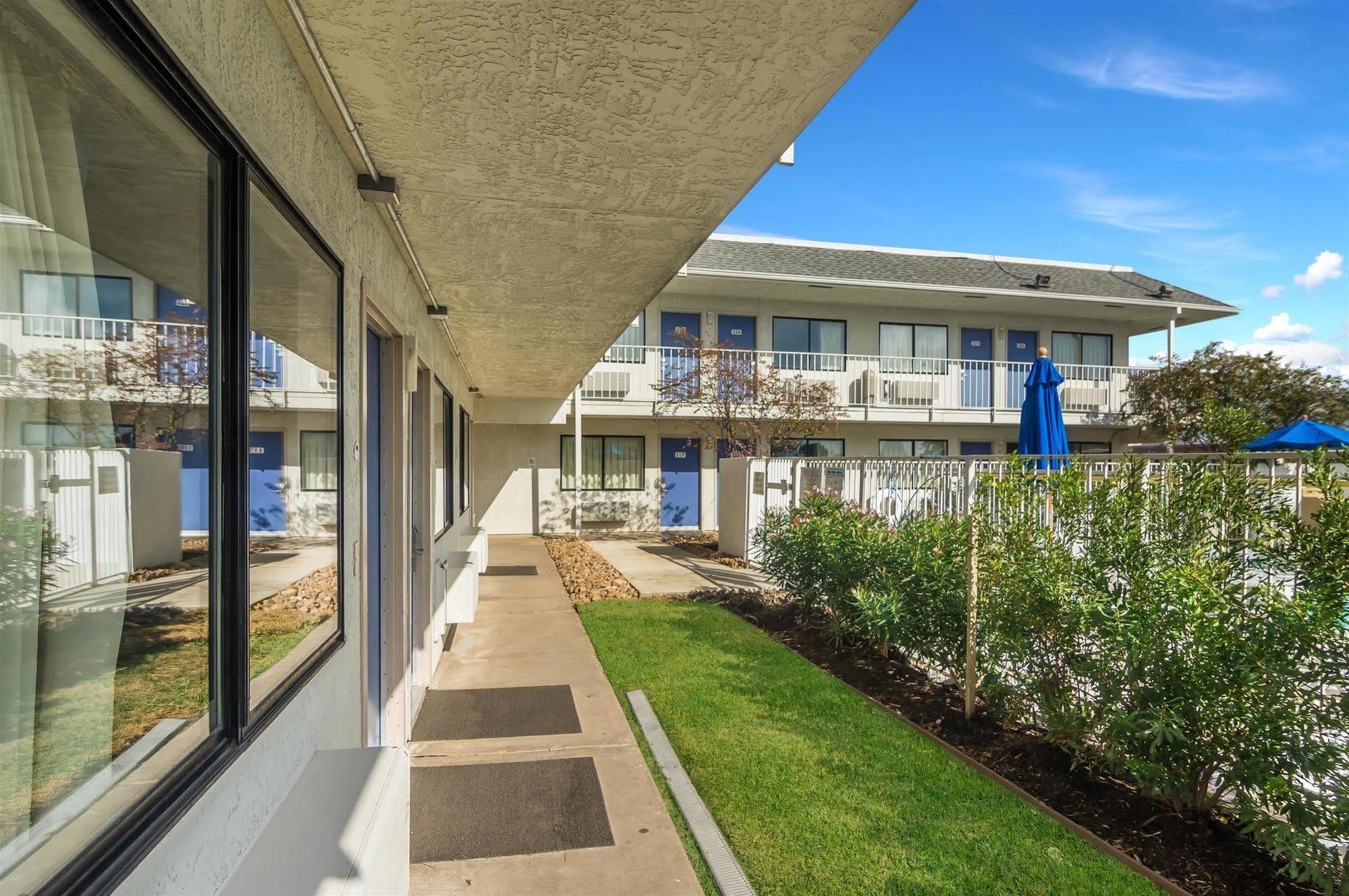 Motel 6-College Station, Tx - Bryan Eksteriør billede